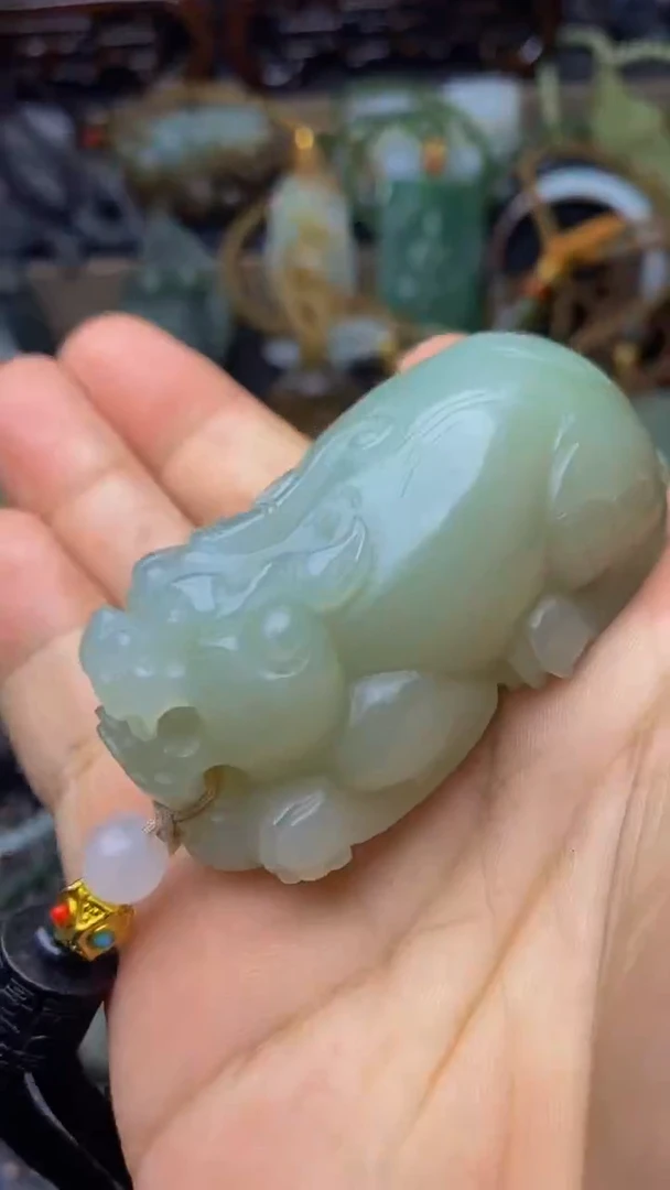 未镶嵌和田玉把件1