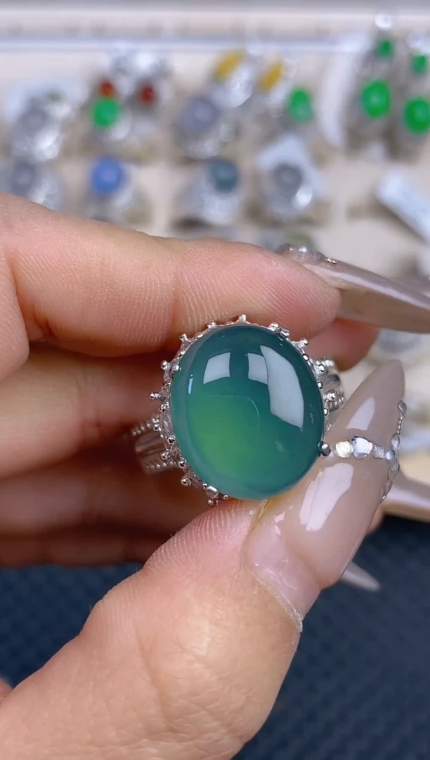 【闪购商品】定制翡翠未镶嵌天然翡翠蛋面175