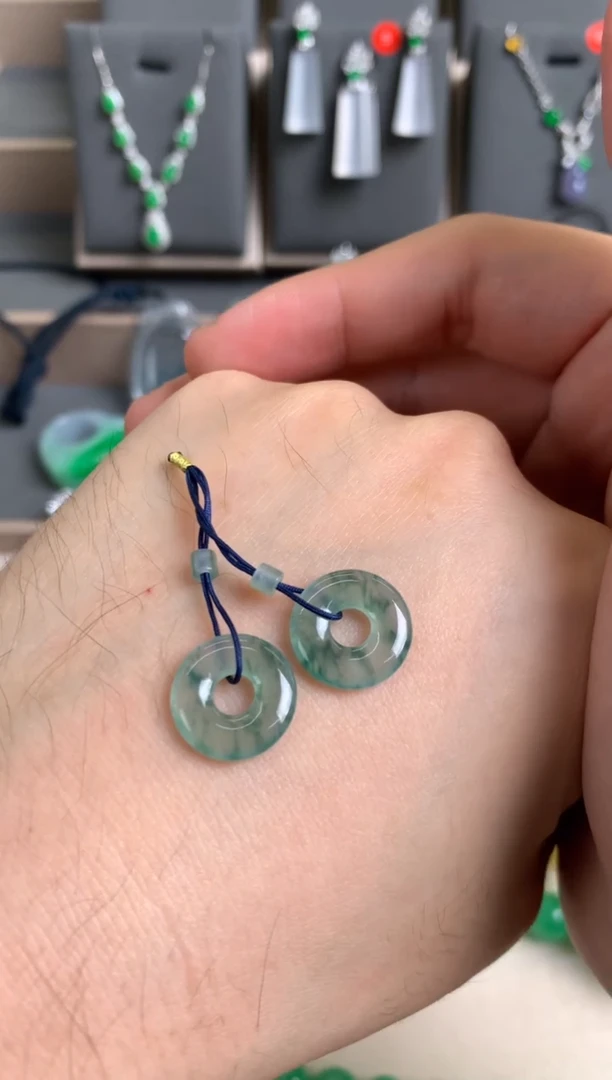 未镶嵌定制翡翠裸玉