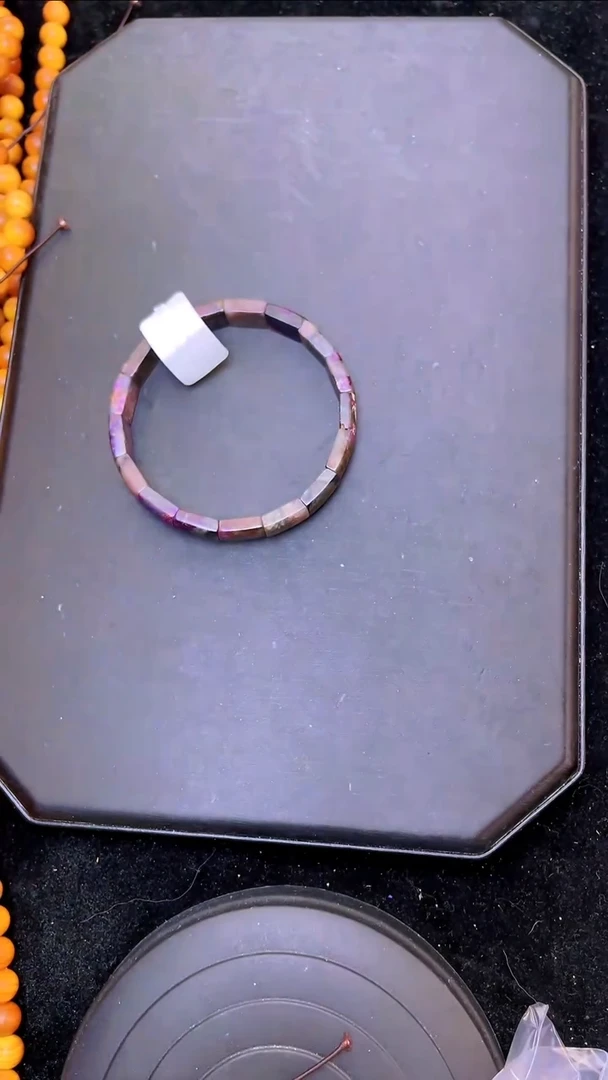 未镶嵌苏纪石（舒俱来）颈饰@@2025