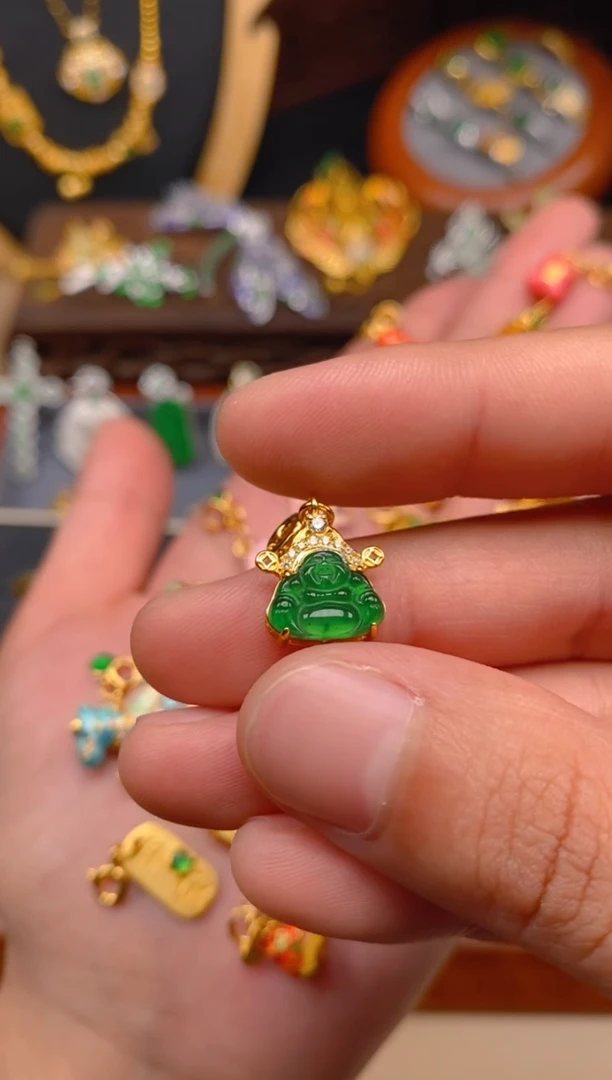【闪购商品】翡翠吊坠(不含链)银S925镶嵌金色财神佛公