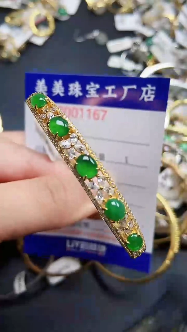 翡翠银S925镶嵌颈饰E****l1167