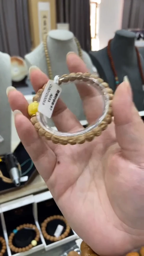 手串猴头核桃W**r百香籽手串