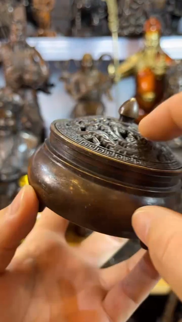 .玄关  客厅  桌面  工艺