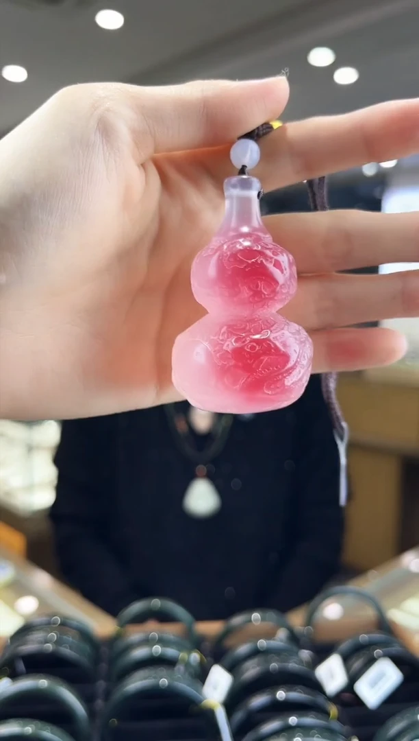 【闪购商品】树脂制品多样性发其一