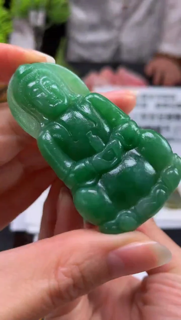 未镶嵌定制翡翠知**人-116554总价48000定金1000