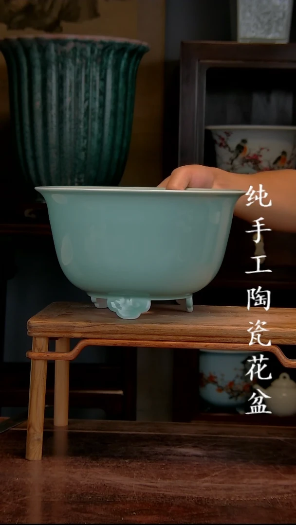 景德镇陶瓷手工花盆1