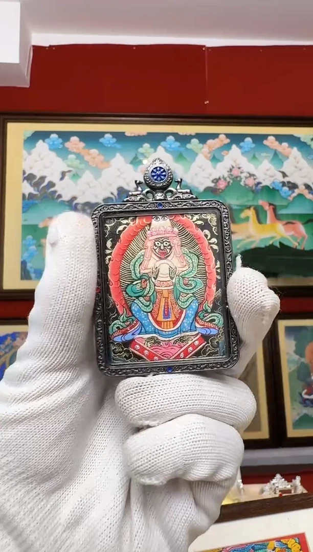 吊坠扎老师-热贡元旦唐卡画院 周毛