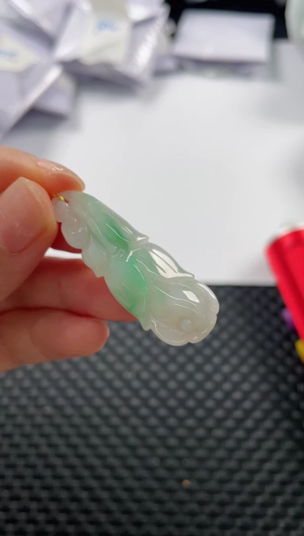 颈饰未镶嵌翡翠7169 玉兰花
