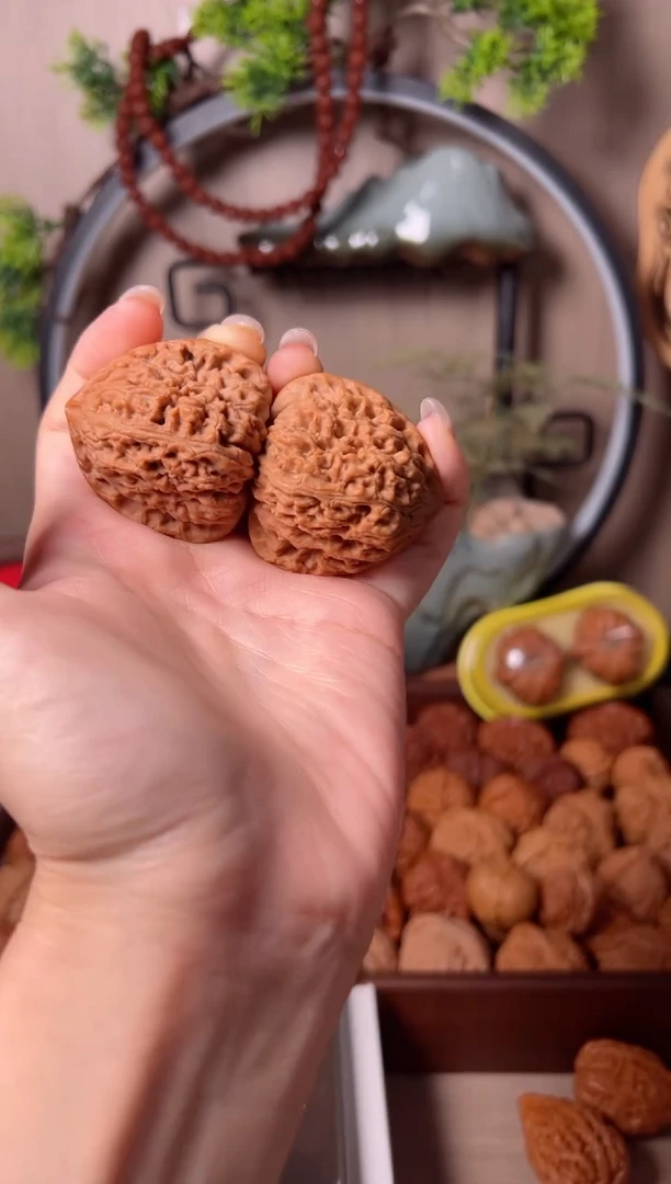 核桃手串/手链41尺南疆石三角疆有修