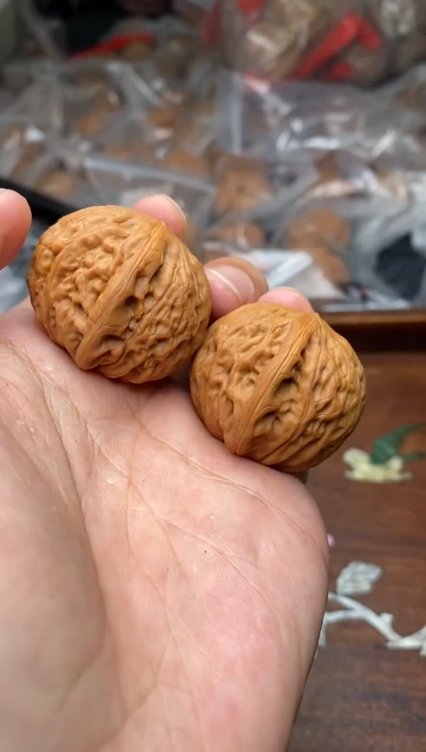 【闪购商品】文玩核桃把件A33号36尺铁锤微修