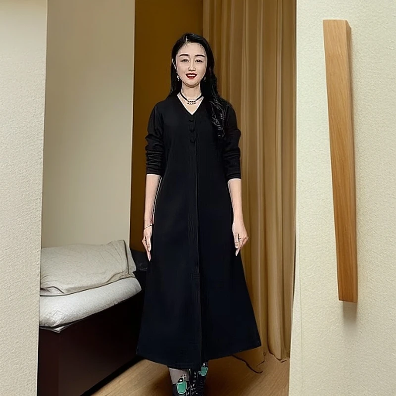 [014]秋冬季新款加绒三颗扣V领中长款连衣裙时尚百搭修身中长裙子