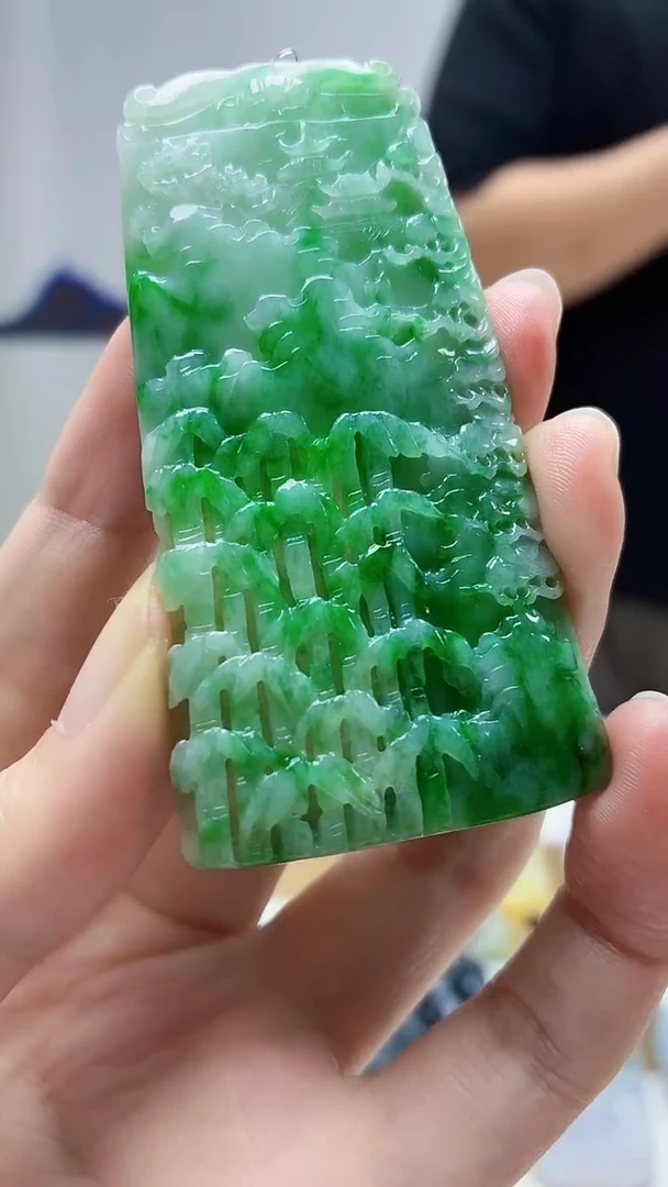 未镶嵌定制翡翠4688zm-毛货挂件74山水