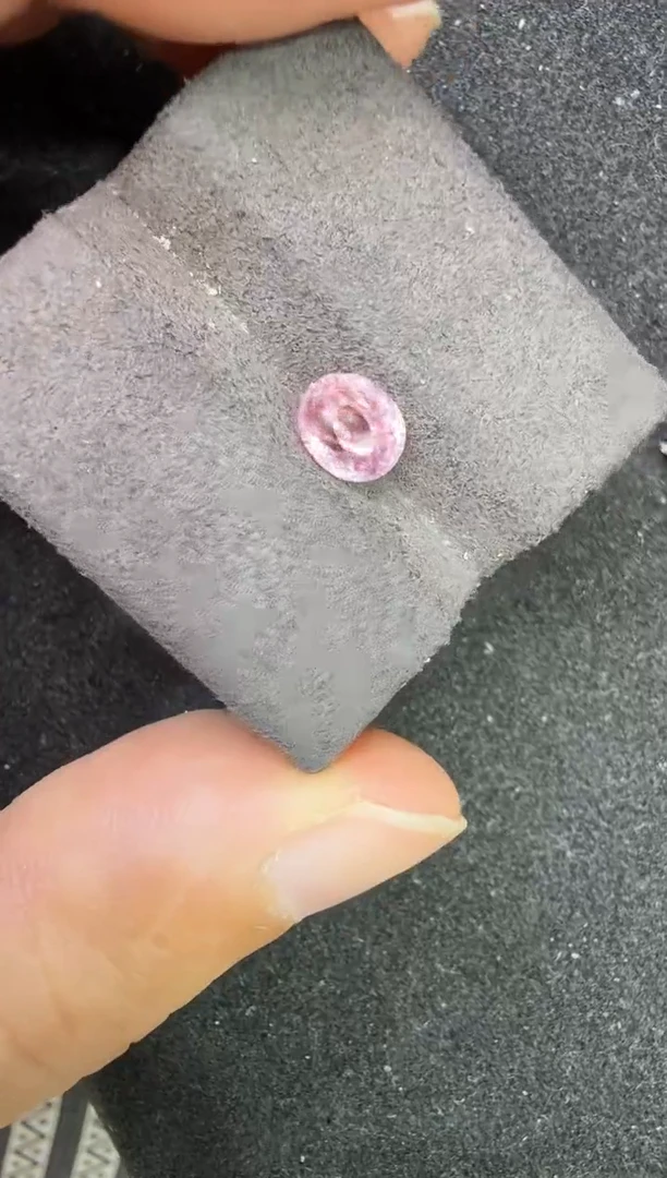 未镶嵌定制定制蓝宝石1.53克拉帕帕拉恰无烧国际证书