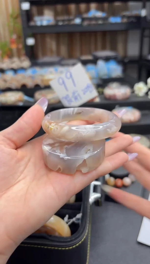 未镶嵌手镯石英质玉A590(55圈赠送镯心)