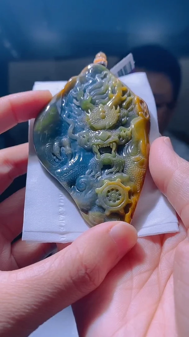 未镶嵌定制翡翠董*天ZQ翡翠毛货HZ-