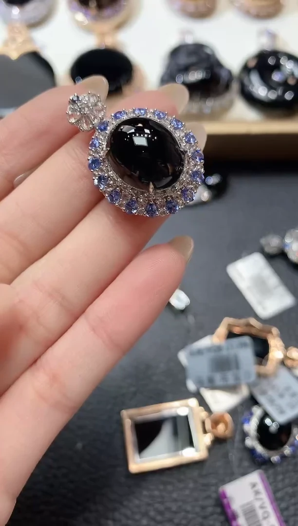 翡翠18K金镶嵌吊坠(不含链)D30翡翠