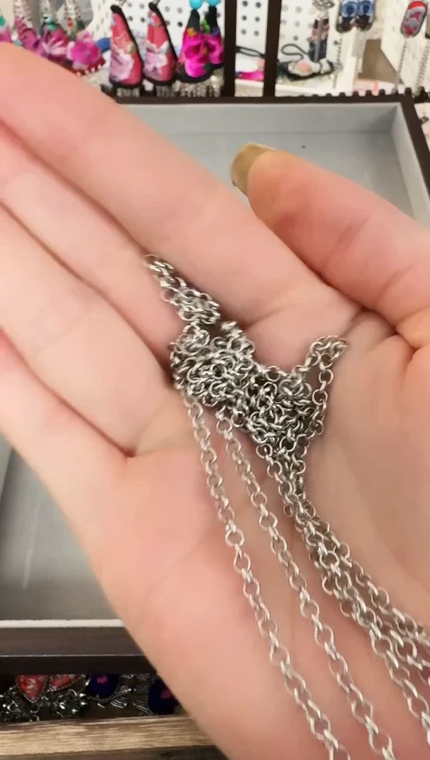 织绣Y****y云织瑶非遗老绣饰品161