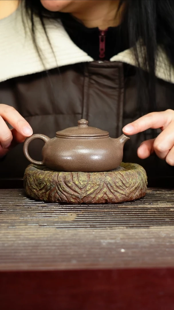 宜兴原矿紫砂壶茶壶宜兴原矿紫砂壶茶壶180C