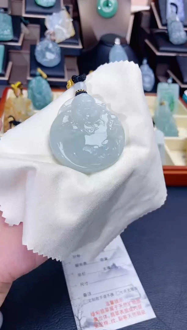 颈饰未镶嵌翡翠缅甸天然翡翠