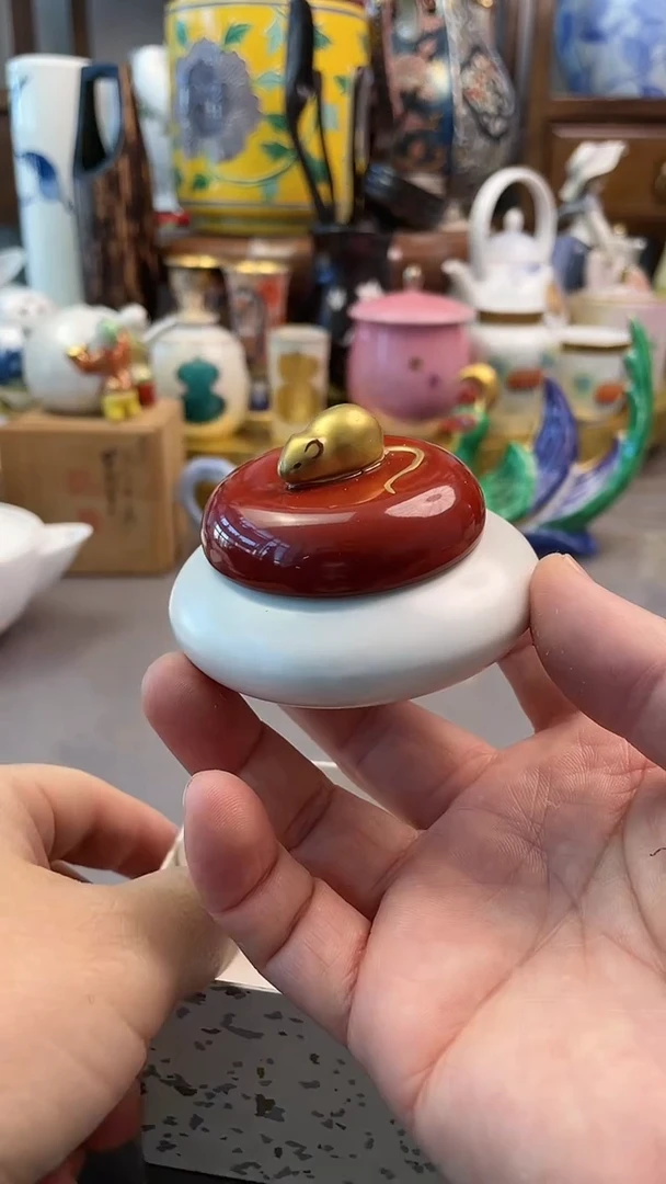 瓷片昭阿迷香合一一