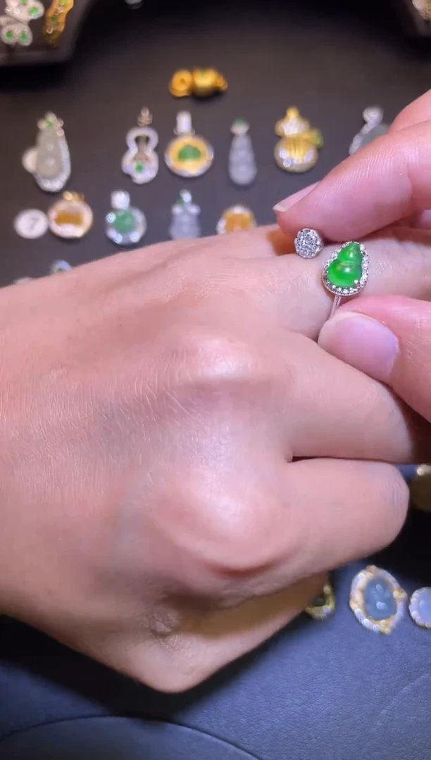 吊坠(不含链)银S925镶嵌翡翠1