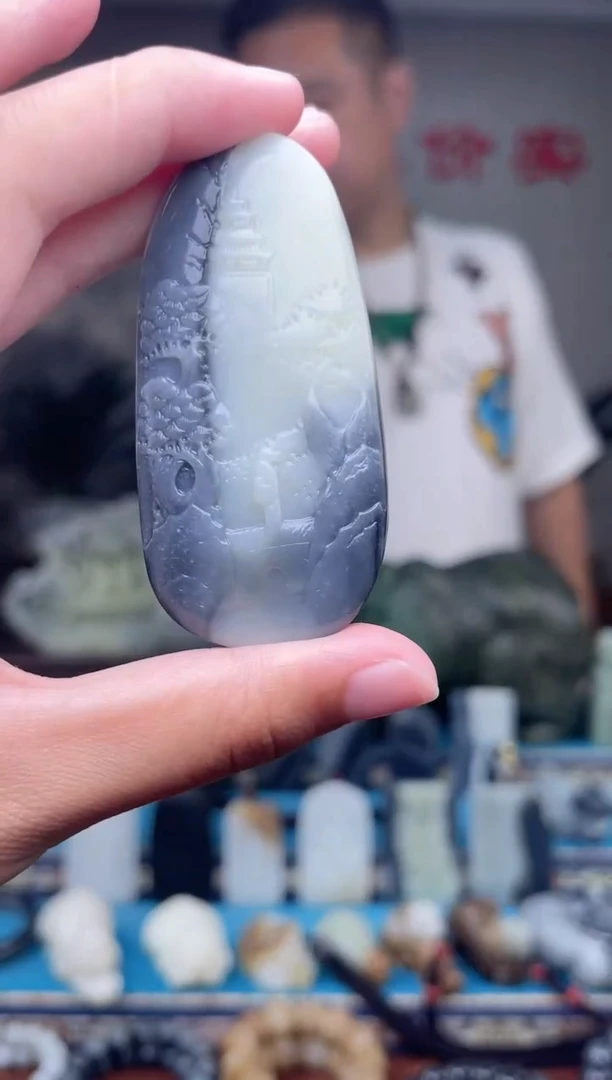 未镶嵌和田玉挂件1