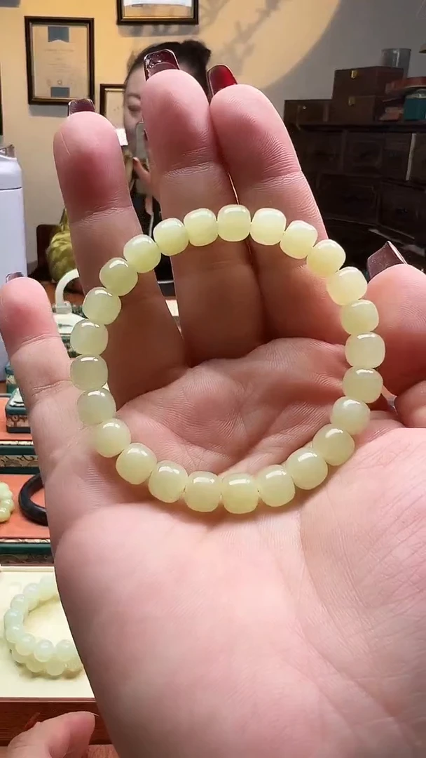 未镶嵌手串和田玉8mm左右黄口老型单圈