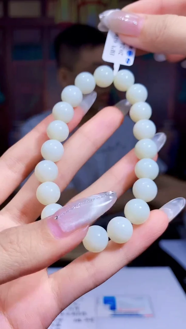 手串未镶嵌和田玉boss天然和田玉（拍一发一）