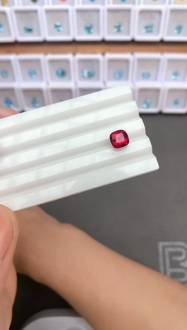 未镶嵌裸石定制碧玺1.21ct 09071