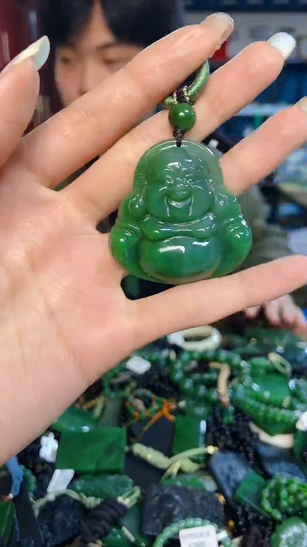 未镶嵌和田玉挂件1