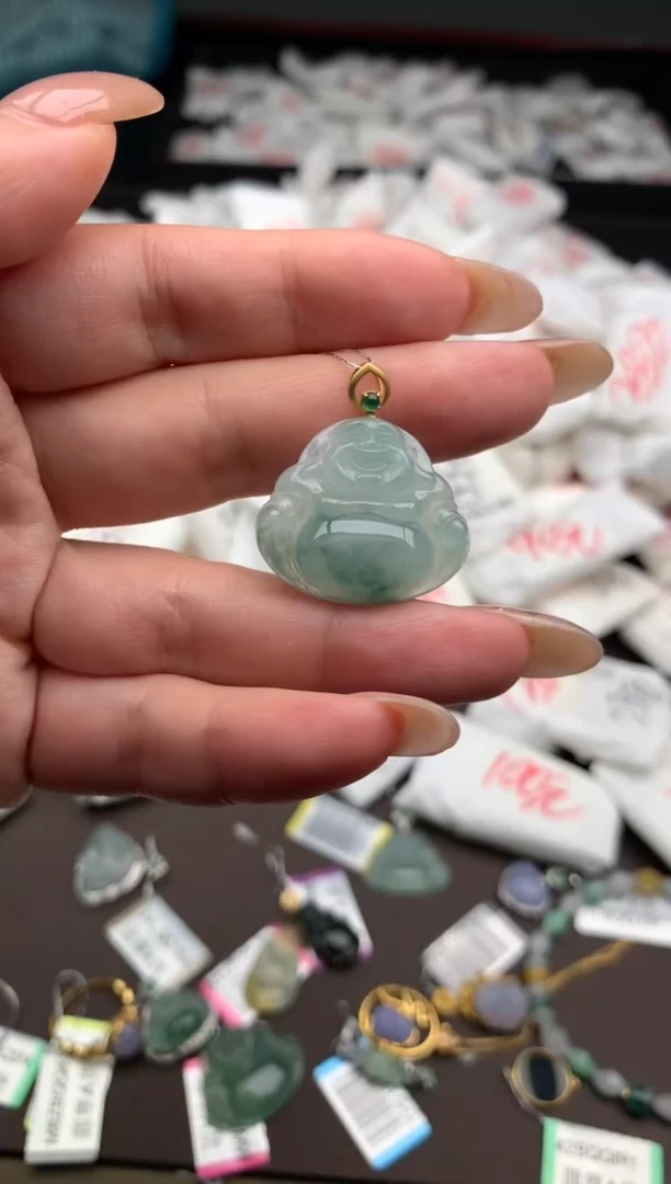 【闪购商品】翡翠挂件18K金镶嵌 一