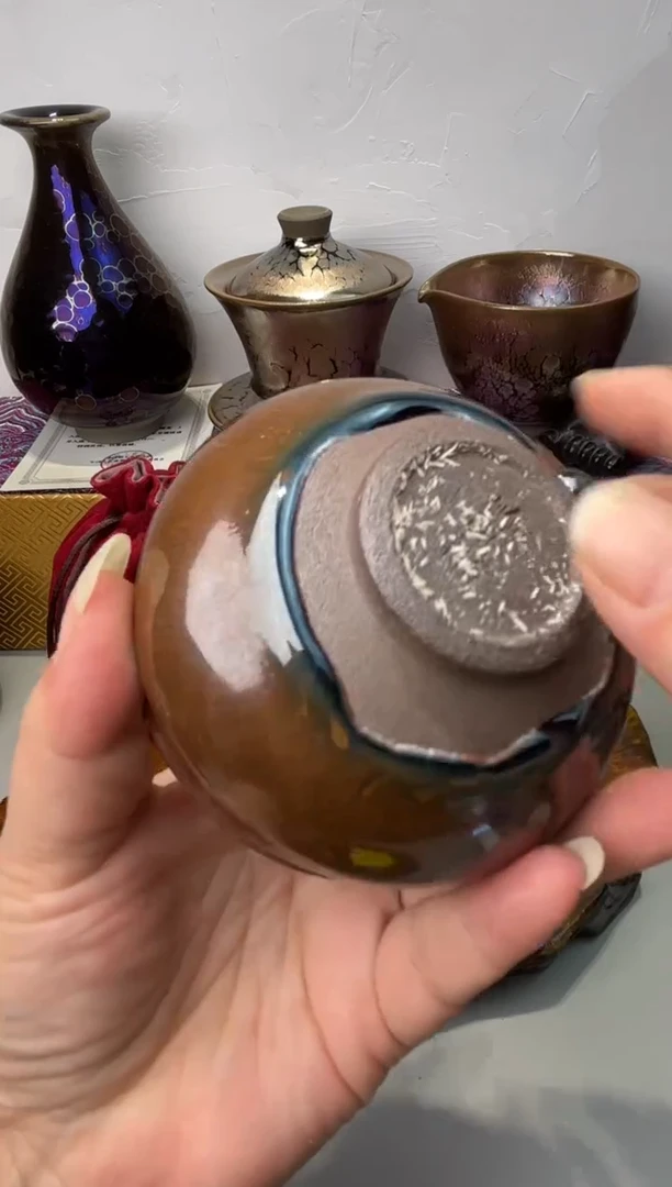 茶盏春申阁福利1只瑕品香炉-泪微微粘