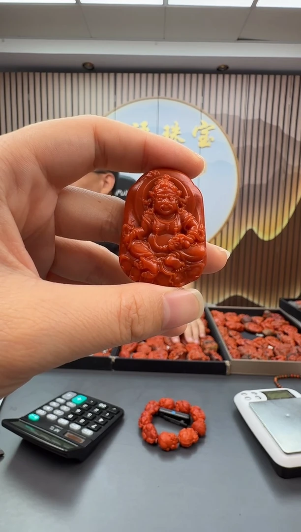 未镶嵌雕刻南红玛瑙043ZB0915产品一个