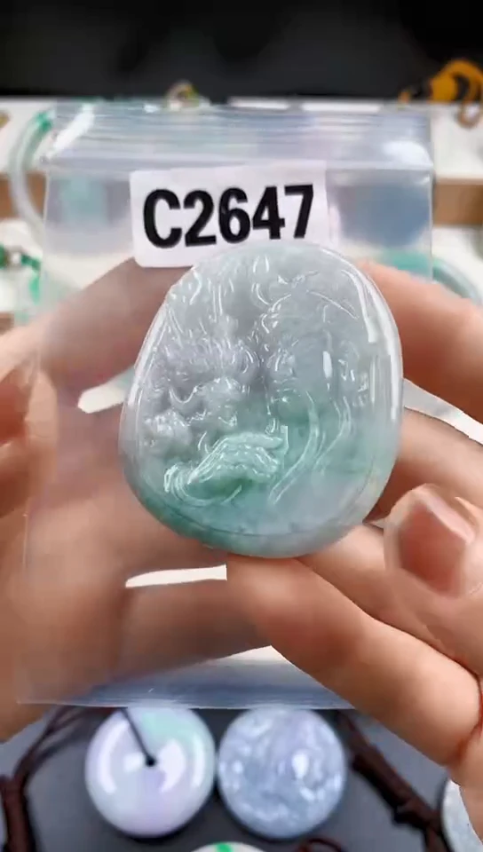 颈饰未镶嵌翡翠天然翡翠吊坠挂件