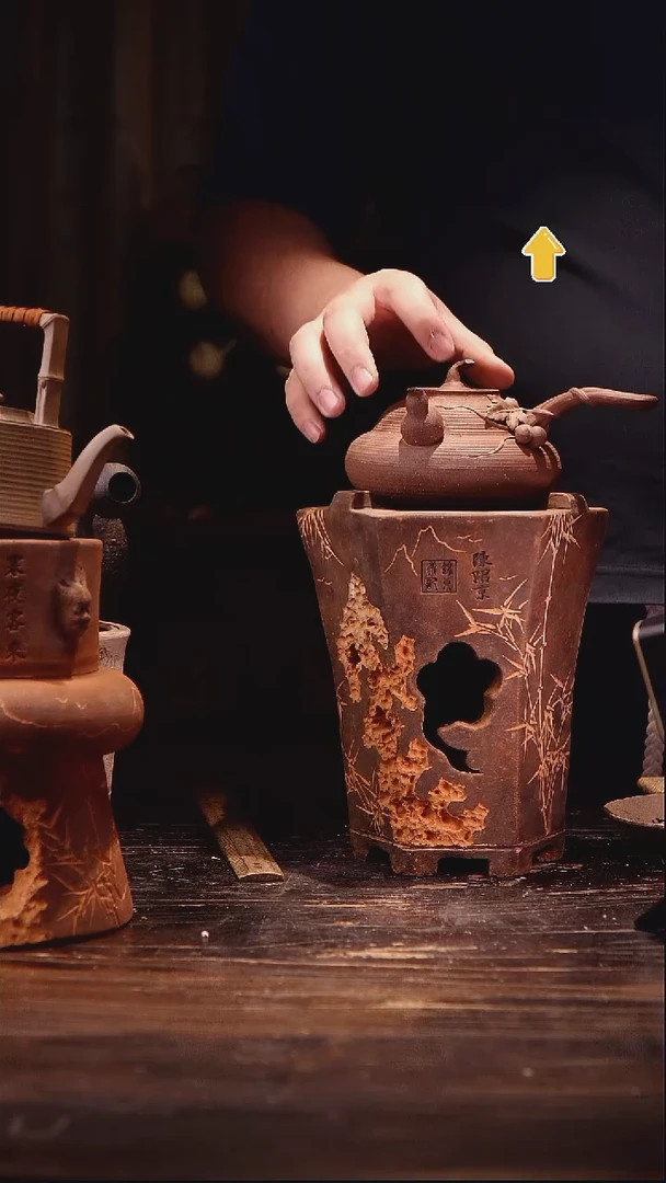 纯手工葫芦侧把加红泥雕刻炉