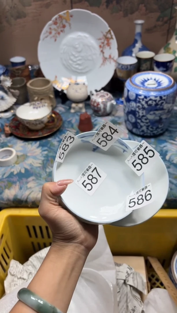 手工艺品琉璃装****瓶587