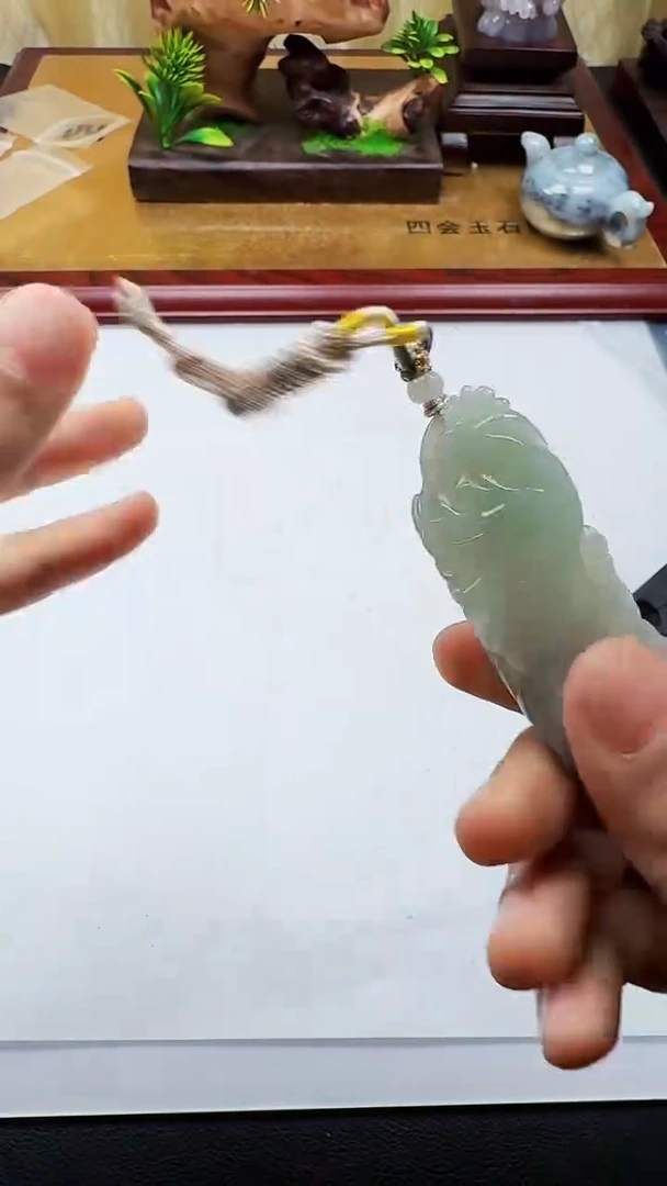 吊坠(不含链)未镶嵌翡翠1