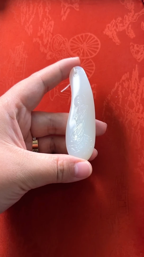 未镶嵌和田玉挂件新疆料羊脂级观自在【苏然大师作品】