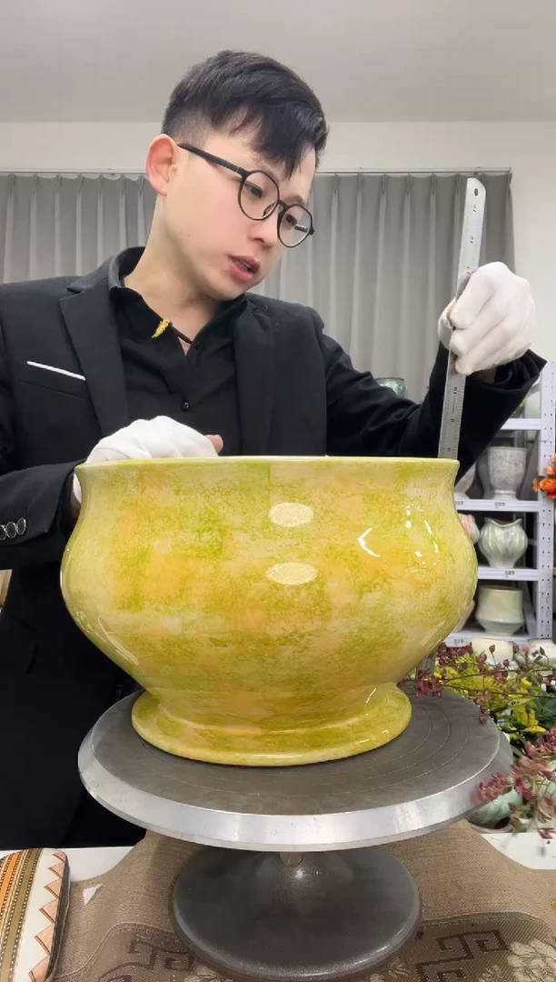 【1.1】花盆链接 高： 19   口：25