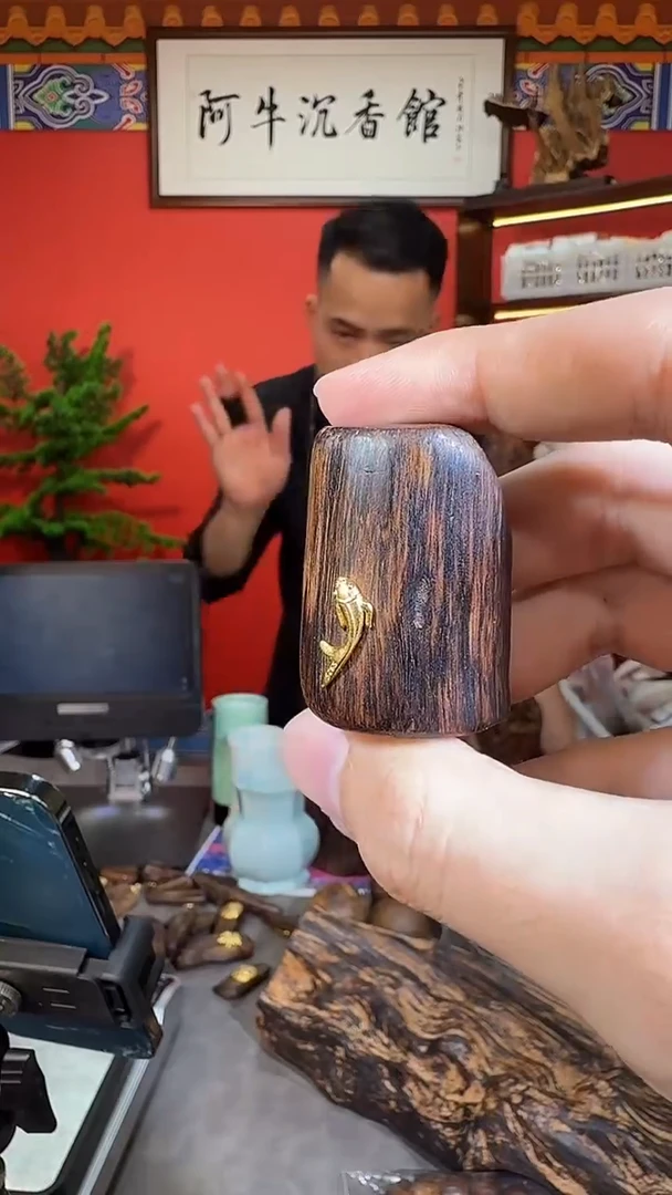 沉香吊坠71号大叻多样性发一