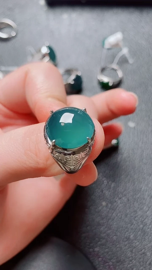 翡翠戒指银S925镶嵌1111