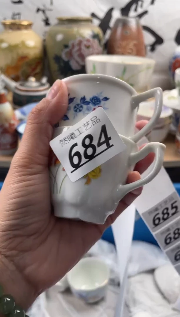 【闪购商品】瓷片684然曦海外工艺品****