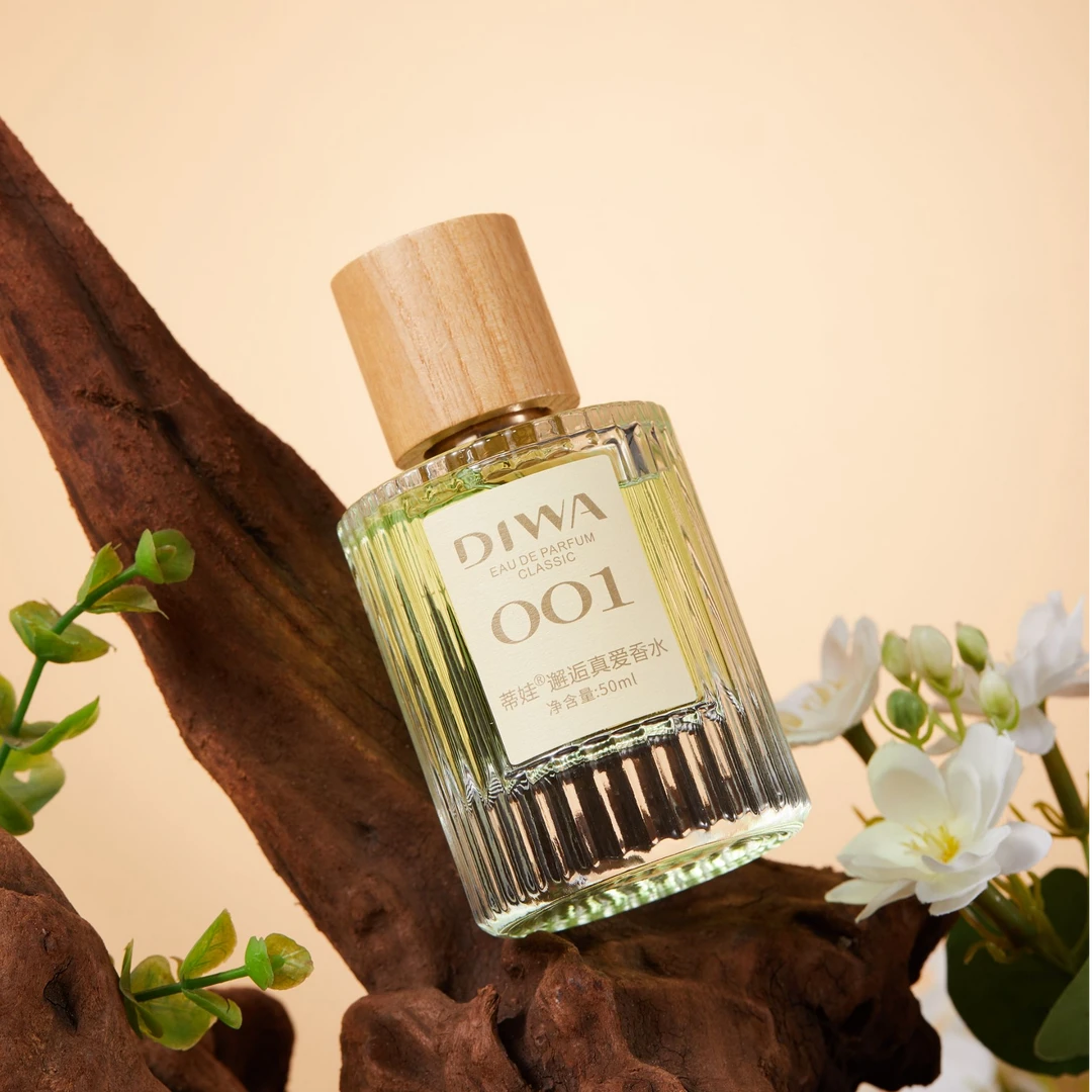 DIWA蒂娃 绿邂逅真爱 女士持久留香清新淡香便携经典中性香水