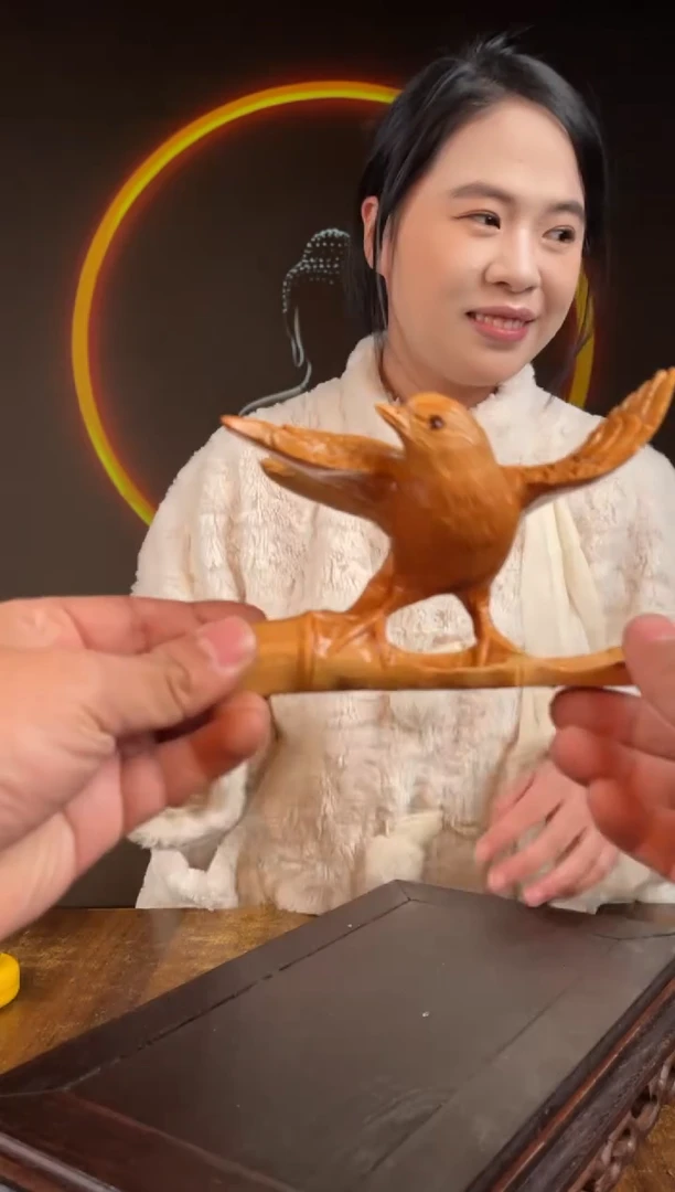 柏木（崖柏）手工摆件,先抢先得! 编号:33