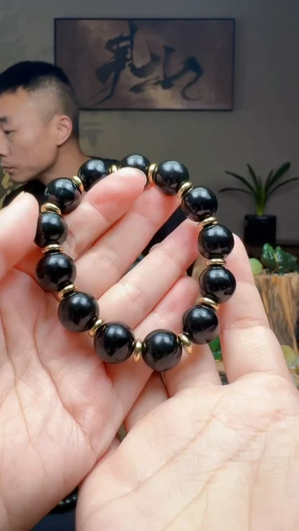 手链未镶嵌和田玉卡14隔片手串