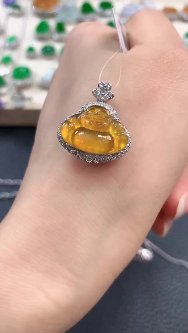 【闪购商品】翡翠吊坠(不含链)18K金镶嵌n85不退换