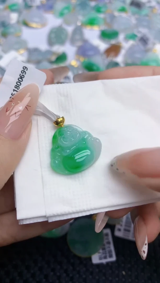 翡翠18K金镶嵌颈饰405 天然翡翠A货