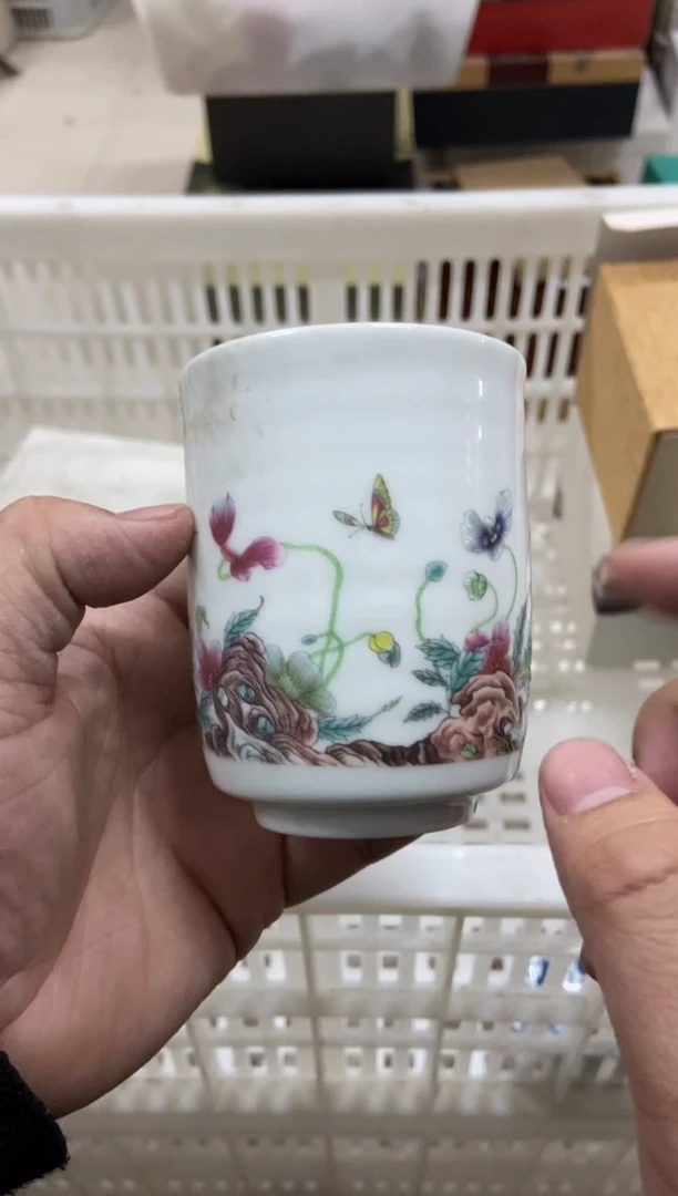 杯无运费险有瑕疵的摄影的产品有使用过的痕迹有点脏介意勿拍
