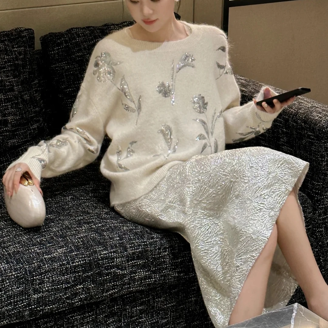 【法式亮片】241571重工花朵手工亮片白色针织秋冬圆领山羊绒打底